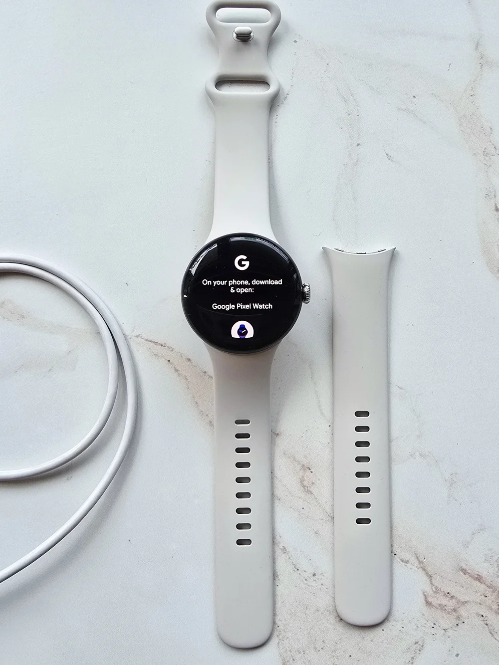 Google Pixel Watch 2 Silver With Porcelain Active Band